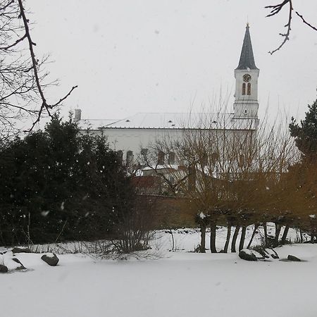 La Ferme De Sissi Apartment Smrzice Luaran gambar